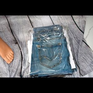 Carbon Skinny Freedom Flex Jeans Waist Size 30